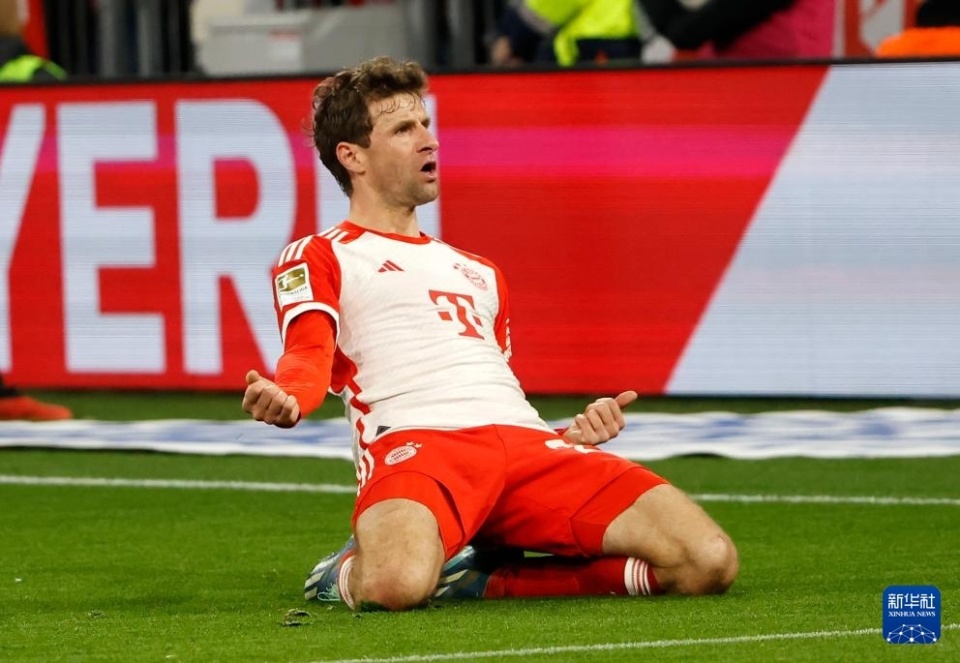 斯图加特迎德甲关键赛;今晨刷新队史纪录;压力陡增;团队化学反应显著(斯图加特赛程比分)-爱游戏娱乐