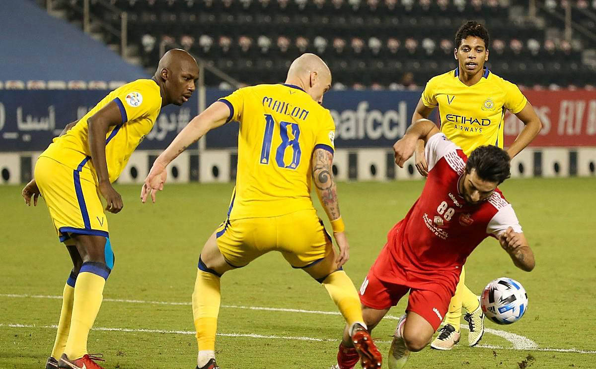 今夜体能课后,皇家马德里防线松动备战欧篮联,悬念犹存,轮换策略成焦点(边水往事陈会长和艾棱谁势力大)-爱游戏官方网站