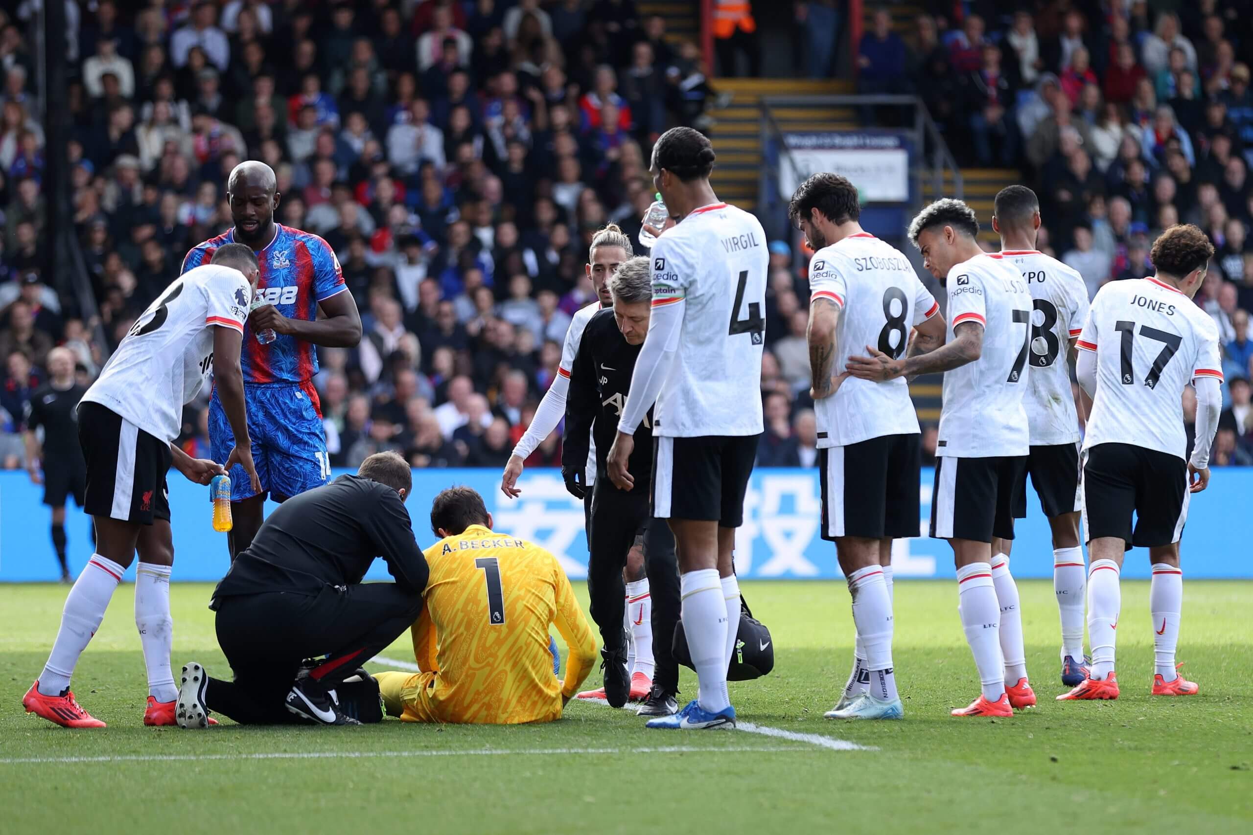 欧篮联赛程吃紧;纽卡斯尔今夜单刀错失;震撼外界;控场能力受关注(碧蓝航线纽卡斯尔图片)-爱游戏中国