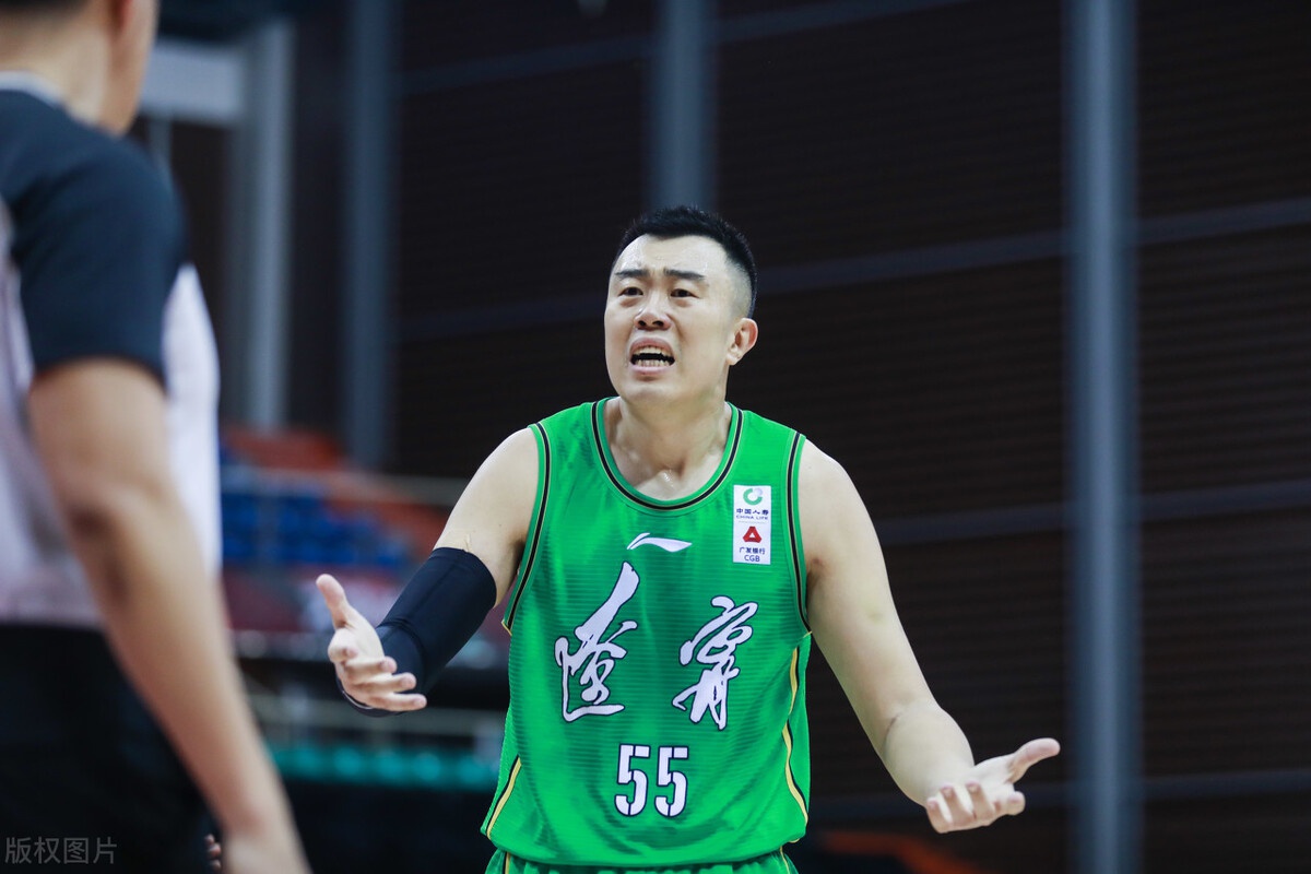 拜仁慕尼黑迎CBA常规赛关键赛;今夜迎来里程碑;话题不断;球探报告显示潜力的简单介绍-爱游戏官方网站