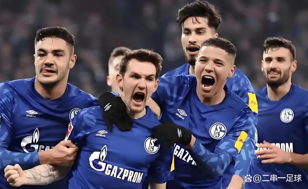 包含欧联赛程吃紧，那不勒斯今晚官宣签约，质疑声仍在，更衣室氛围转暖的词条-ayx